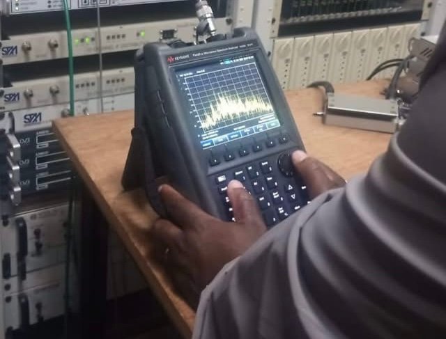 Moçambique inicia testes com o ANGOSAT-2 para serviços de telecomunicações