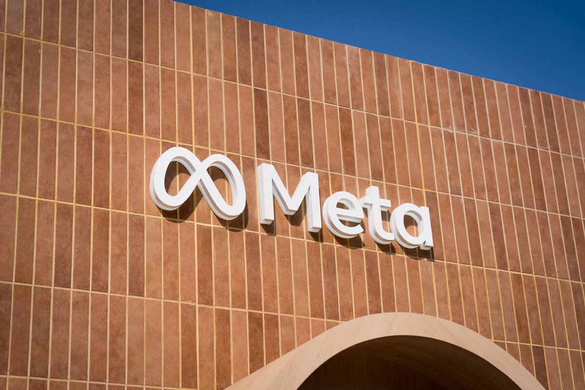 Meta testa robôs para manutenção de data centers e funcionários temem perder empregos