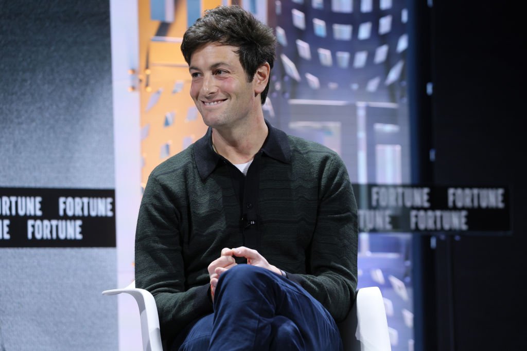 Joshua Kushner, da Thrive, critica os investidores de capital de risco do Vale do Silício devido à euforia em torno da IA